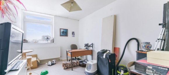 2 bedrooms Apartment in London, United Kingdom No. 9906 17