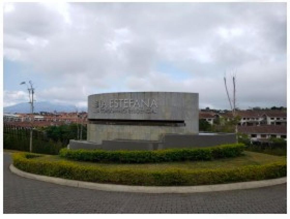 3 bedrooms House in Goicoechea , Costa Rica No. 809