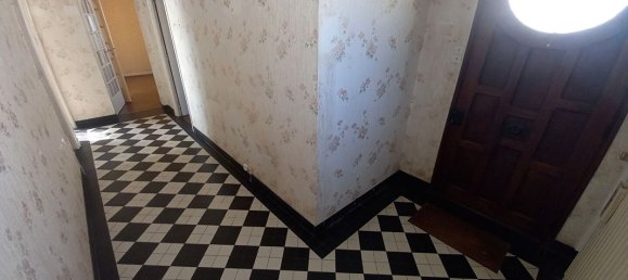 Casa de 3 dormitorios en Fougeres, France No. 199001 7