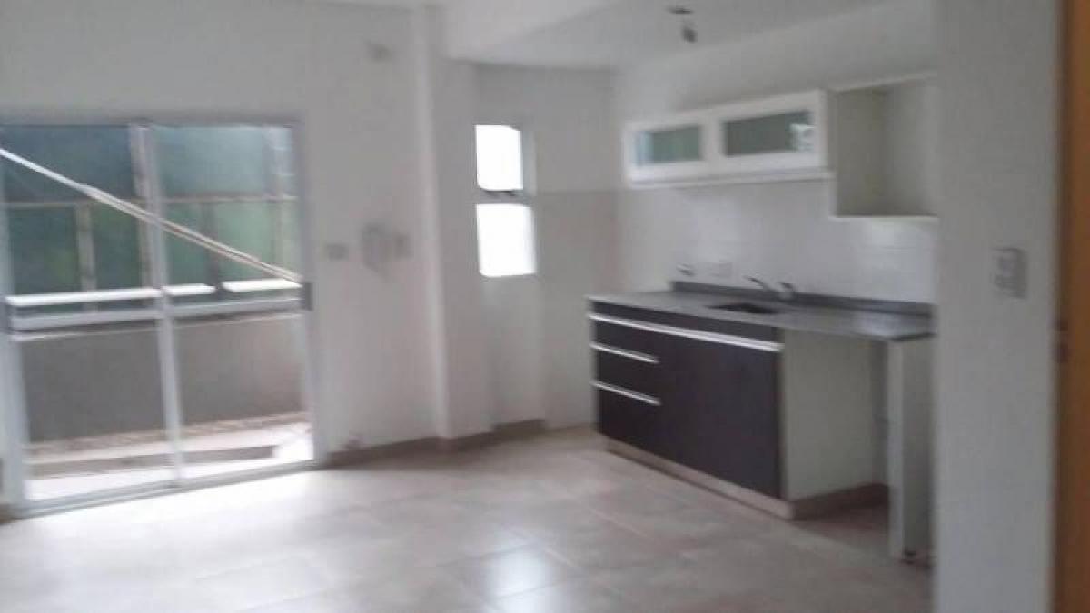 Studio in Avellaneda, Argentina No. 5674