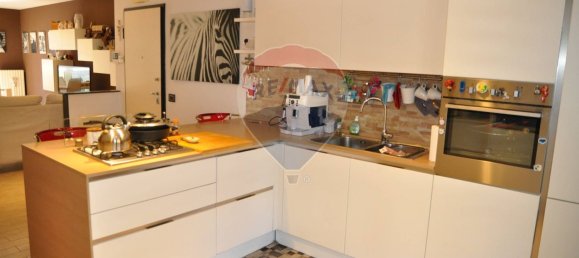 5-salle Appartement à Ragusa, Italy No. 275269 4