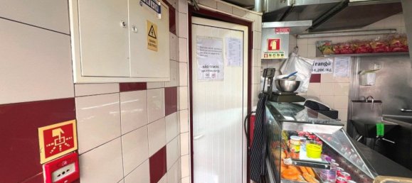 Gewerbliche Immobilie in Lisbon, Portugal 30m², Nr. 11736 15