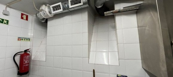 Gewerbliche Immobilie in Lisbon, Portugal 30m², Nr. 11736 10