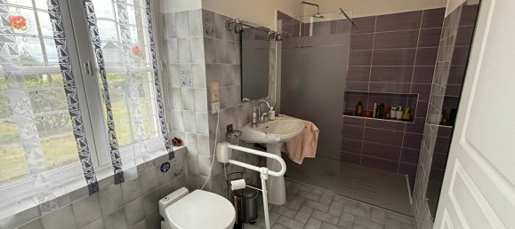 Casa de 5 dormitorios en Morbihan, France No. 301235 8