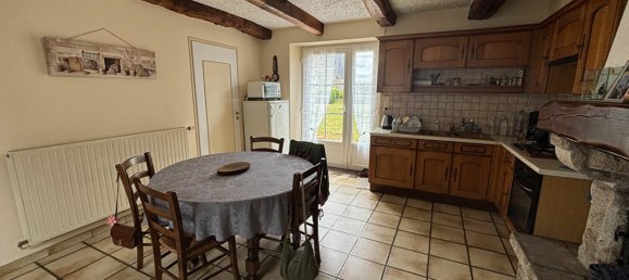 Casa de 5 dormitorios en Morbihan, France No. 301235 2