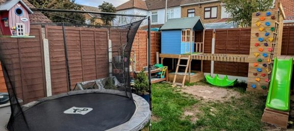 3 bedrooms House in Rainham, United Kingdom No. 10675 73