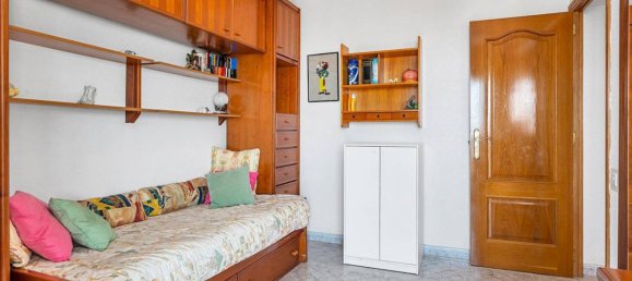 Apartamento de 2 dormitorios en Torrevieja, Spain No. 8851 10