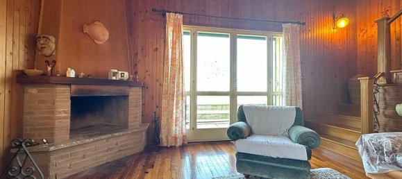 2 bedrooms House in Loiano, Italy No. 328450 4