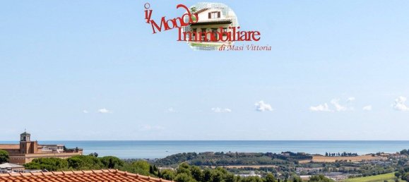 Apartamento de 3 dormitorios en Loreto, Italy No. 340676 11