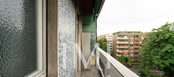 2 bedrooms Apartment in Milan, Italy No. 364990 8