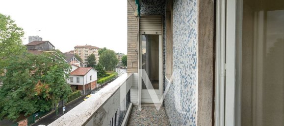 2 bedrooms Apartment in Milan, Italy No. 364990 7