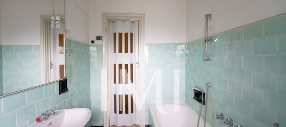 2 bedrooms Apartment in Milan, Italy No. 364990 11