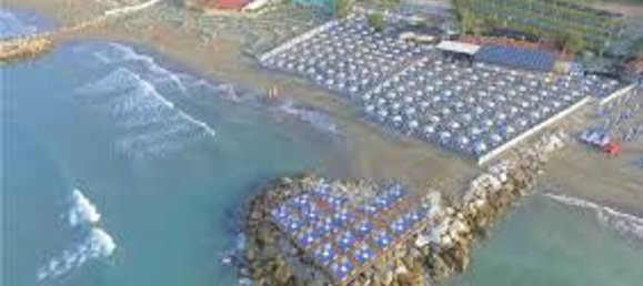 Дом с 6 спальнями в Кастельнуово Магра, Италия № 320490 29