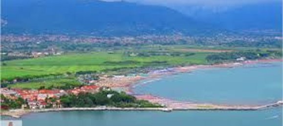 Дом с 6 спальнями в Кастельнуово Магра, Италия № 320490 32