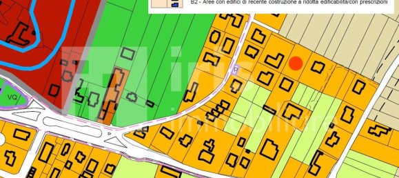 1010m² Land in Udine, Italy No. 135737 8