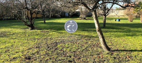 Земельный участок в Шитне, Франция № 90364 2