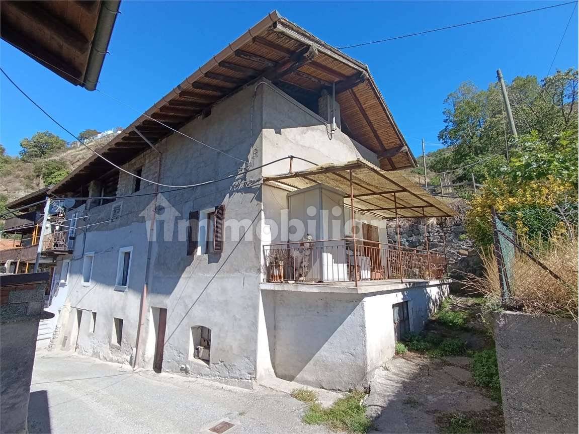 2غرفة منزل في Saint Vincent, Italy رقم 340606