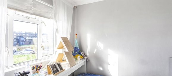 4 bedrooms House in Feltham, United Kingdom No. 8509 12