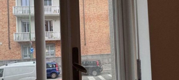 2غرفة شقة في Turin, Italy رقم 218461 10