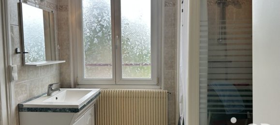 3 bedrooms House in Chalons-en-Champagne, France No. 152047 7