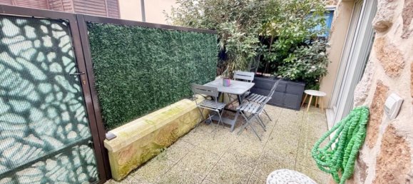 2 bedrooms House in Orly, France No. 324225 3