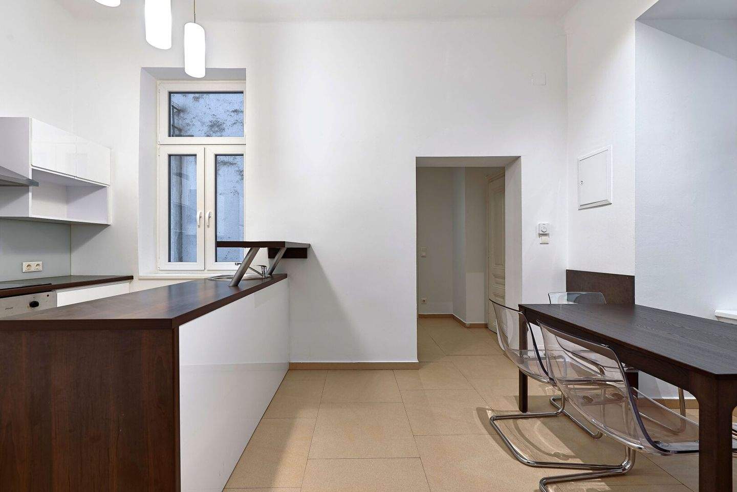 2غرفة شقة في Neubau, Austria رقم 154405
