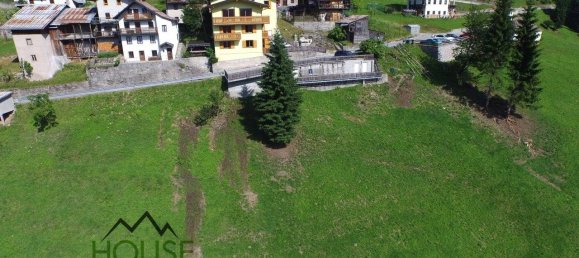 1030m² Land in Belluno, Italy No. 353520 2