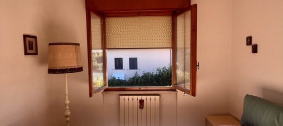 6 rooms Apartment in Barga, Italy No. 9990 21
