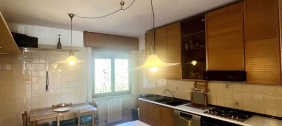 6 rooms Apartment in Barga, Italy No. 9990 5
