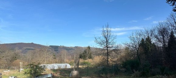 3 bedrooms House in Saint-Clement, France No. 204243 9