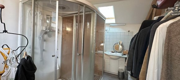 3 bedrooms House in Saint-Clement, France No. 204243 6