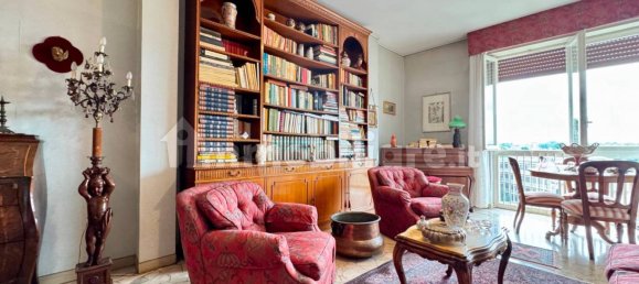 3 bedrooms Apartment in Monza, Italy No. 311303 17