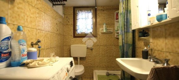 2 bedrooms House in Verrua Savoia, Italy No. 77760 9