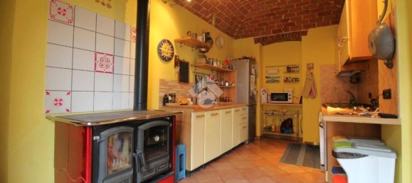2 bedrooms House in Verrua Savoia, Italy No. 77760 2