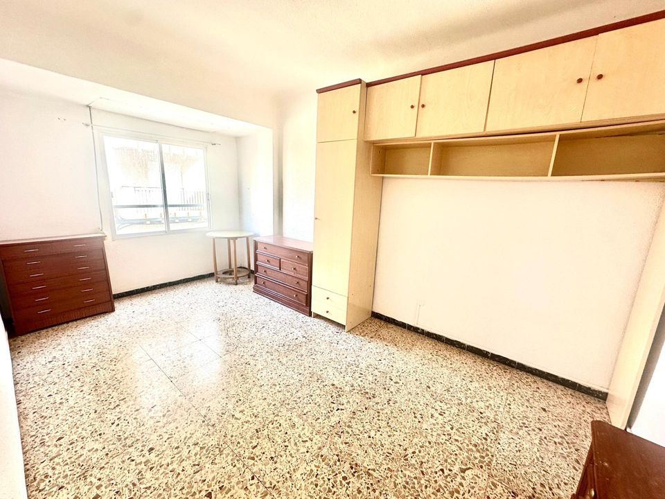 3 bedrooms Apartment in Alicante, Spain No. 263585