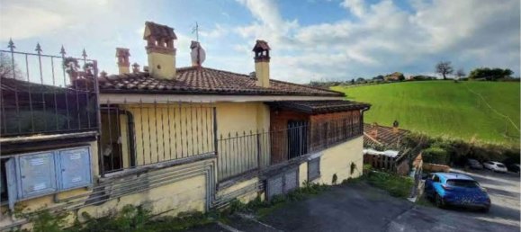 Дом с 3 комнатами в Гуидония Монтечельо, Италия № 101768 6