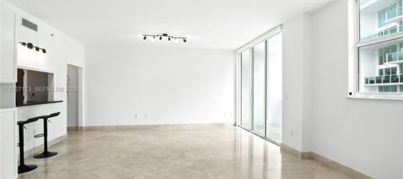 3 غرف نوم عقار تجاري في Miami, الولايات المتحدة رقم 615484 20