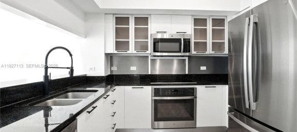 3 غرف نوم عقار تجاري في Miami, الولايات المتحدة رقم 615484 16