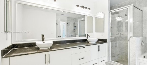3 غرف نوم عقار تجاري في Miami, الولايات المتحدة رقم 615484 13