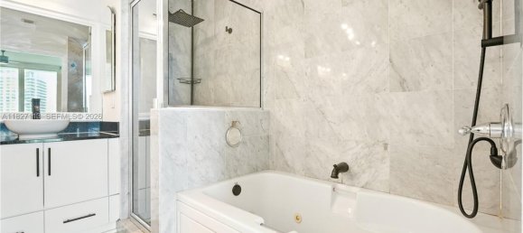 3 غرف نوم عقار تجاري في Miami, الولايات المتحدة رقم 615484 11