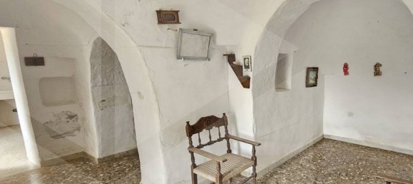 10-salle Maison à Martina Franca, Italy No. 23682 13