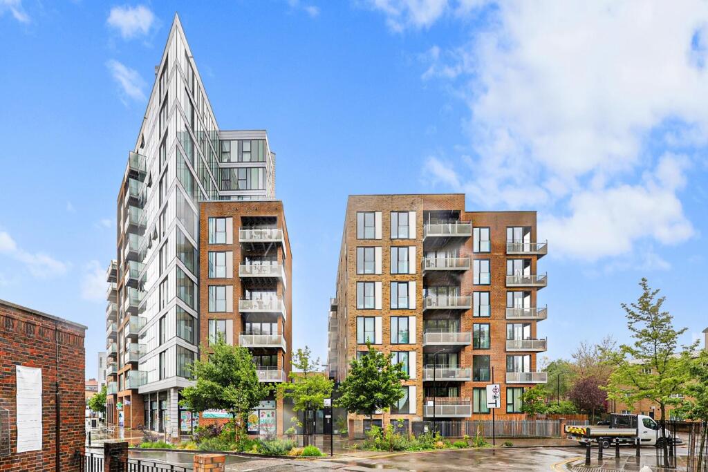 1 bedroom Apartment in London, United Kingdom No. 12595