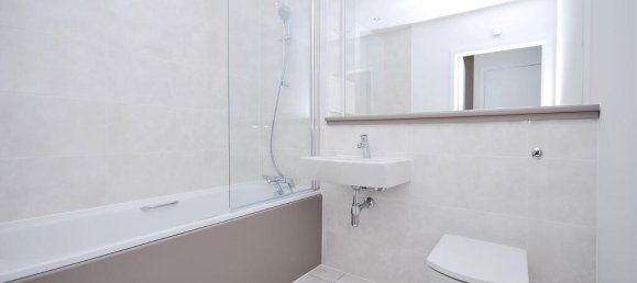 1 bedroom Apartment in London, United Kingdom No. 12595 12