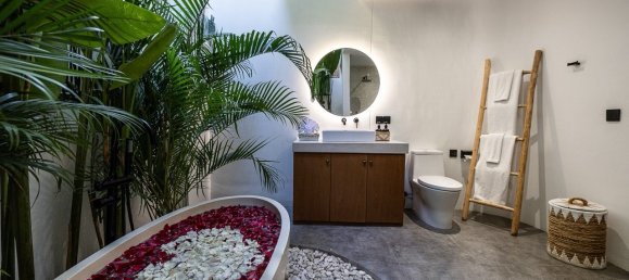 280 m² villa en venta en Banjar, Buleleng, Bali, Indonesia № 4695 17