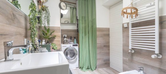 2 Schlafzimmer Wohnung in Milan, Italy, Nr. 362733 15