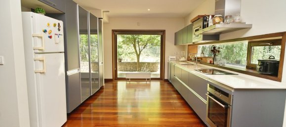 3 bedrooms House in Boo, Spain No. 154407 40