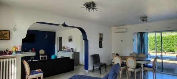 6 bedrooms House in Eure, France No. 354262 6