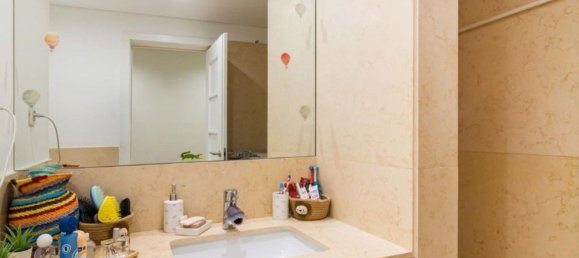 Квартира с 4 спальнями в Лиссабон, Португалия № 111113 27