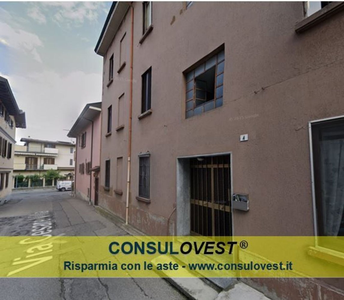 2-salle Appartement à Vigevano, Italy No. 314975