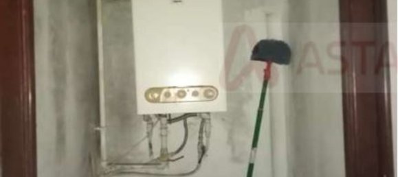 2-salle Appartement à Vigevano, Italy No. 314975 8